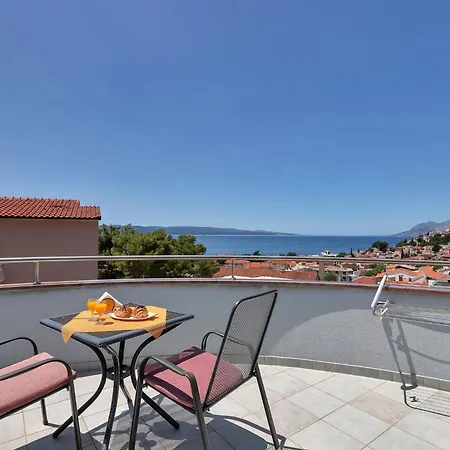 Juric - With Balcony *