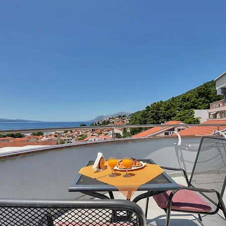 Juric - With Balcony *