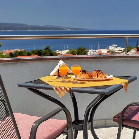 Juric - With Balcony Baška Voda